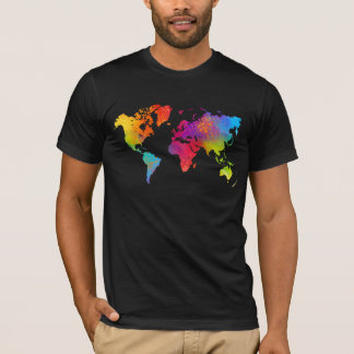 Camiseta negra con mapa del mundo colorido