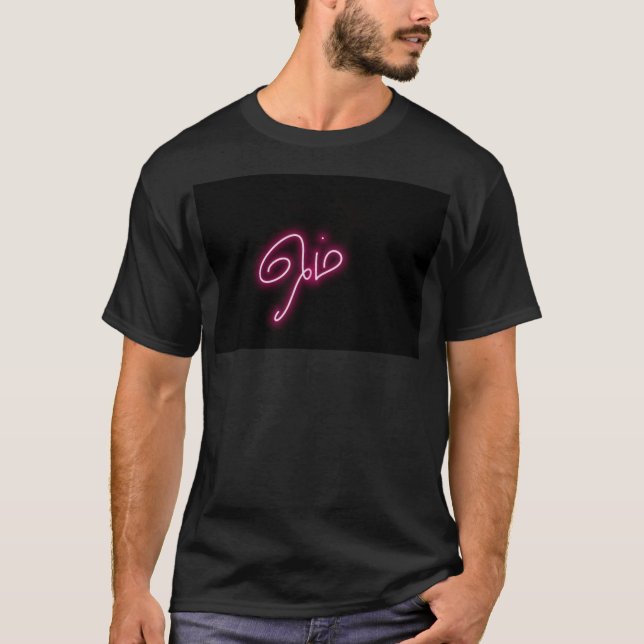Camiseta negra con Om impresa en tamil (Anverso)