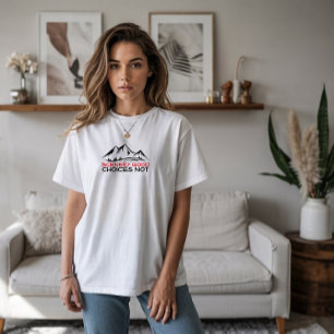 Camiseta negra de humor de senderismo y camping
