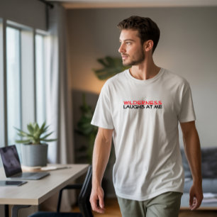 Camiseta negra de humor de senderismo y camping