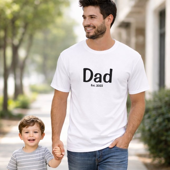 Camiseta negra de papá establecida con escritura (Subido por el creador)