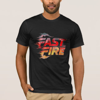 Camiseta negra de tipografía de carreras rápida y