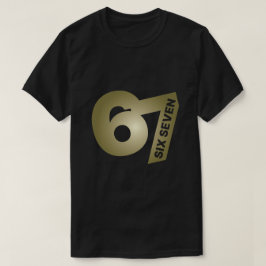 Camiseta negra de tipografía dorada 67 Six Seven