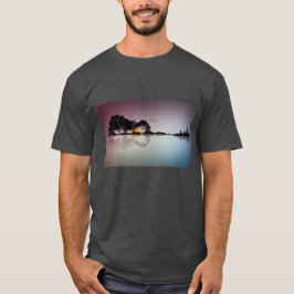 Camiseta negra del gris de la reflexión del agua