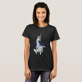 Camiseta negra del unicornio