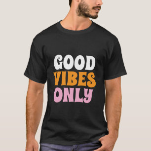 Camiseta negra Good Vibes Only 