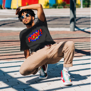 Camiseta negra gráfica de acción POW de cómic retr