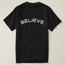 Camiseta negra para hombres con cita inspiradora '