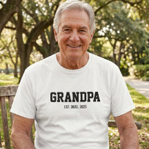 Camiseta negra y blanca con abuelo establecido en 