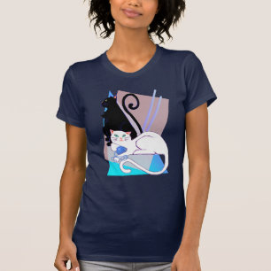 Camiseta negra y blanca de los gatitos