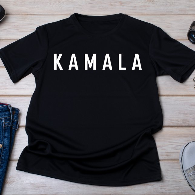 Camiseta Negrita KAMALA en blanco y negro 2024 (Subido por el creador)