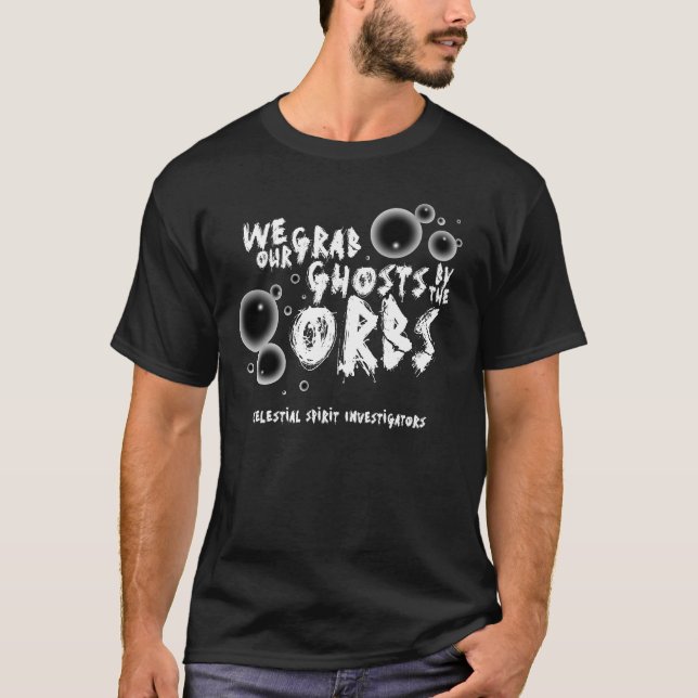 Camiseta Negro asimos nuestros fantasmas por los orbes (Anverso)