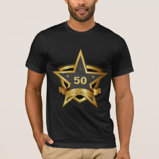 Camiseta Negro y 50.a estrella del cumpleaños del oro
