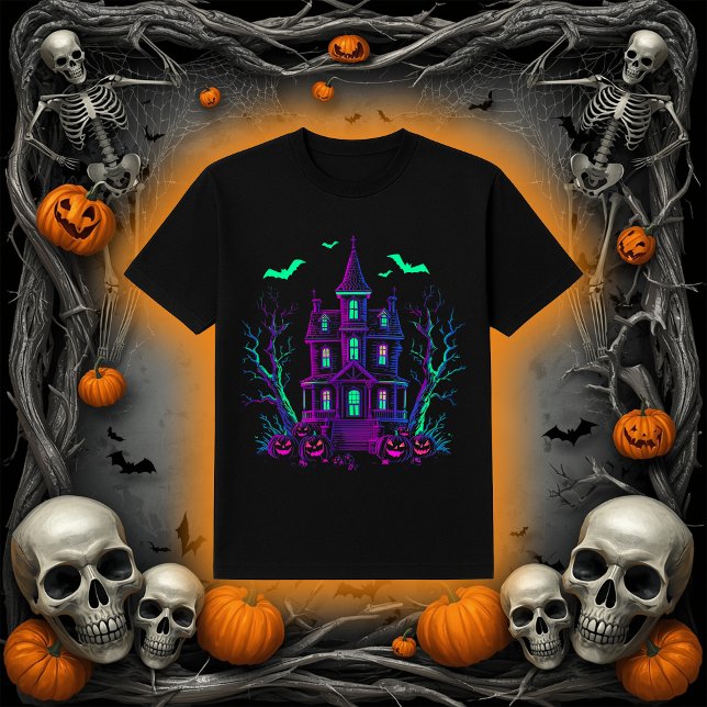 Camiseta Neon Glow Haunted House Bats and Pumpkins (Subido por el creador)