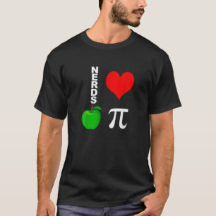 Camiseta Nerds Love Apple Pie Funny Math Pun Pi Teacher
