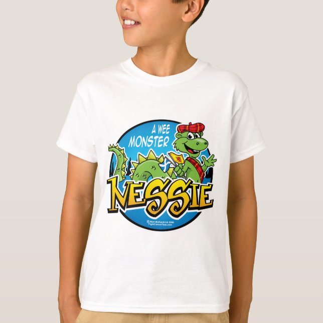 Camiseta Nessie: Un monstruo pequenito (Anverso)