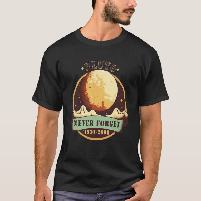 Camiseta Never Forget Pluto Retro Style Space Science (Anverso)
