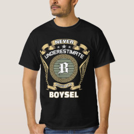 Camiseta Never underestimate power of a BOYSEL