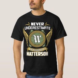 Camiseta Never Underestimate The Power Of A Watterson