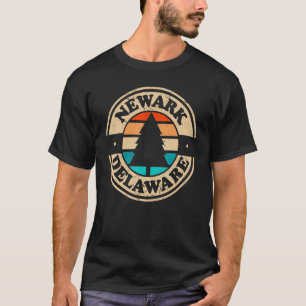 Camiseta Newark Delaware DE Vintage Gráfico retro 70 Souve