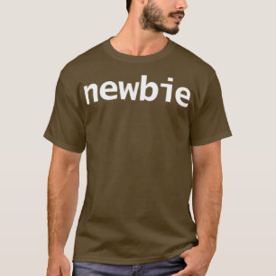 Camiseta Newbie Gamer Typography Minimal White Text