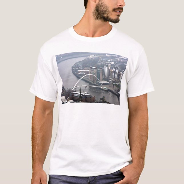 Camiseta Newcastle en el puente del Milenio sobre Tyne (Anverso)
