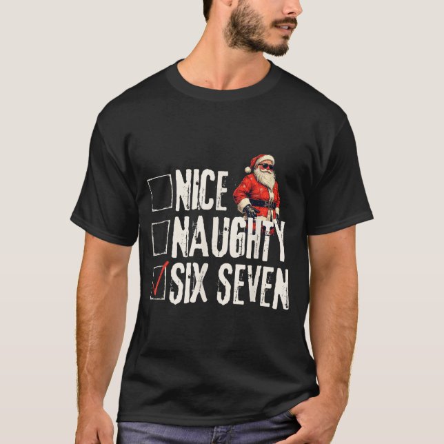 Camiseta Nice Naughty Six Seven Brainrot Meme 67 Santa Funn (Anverso)