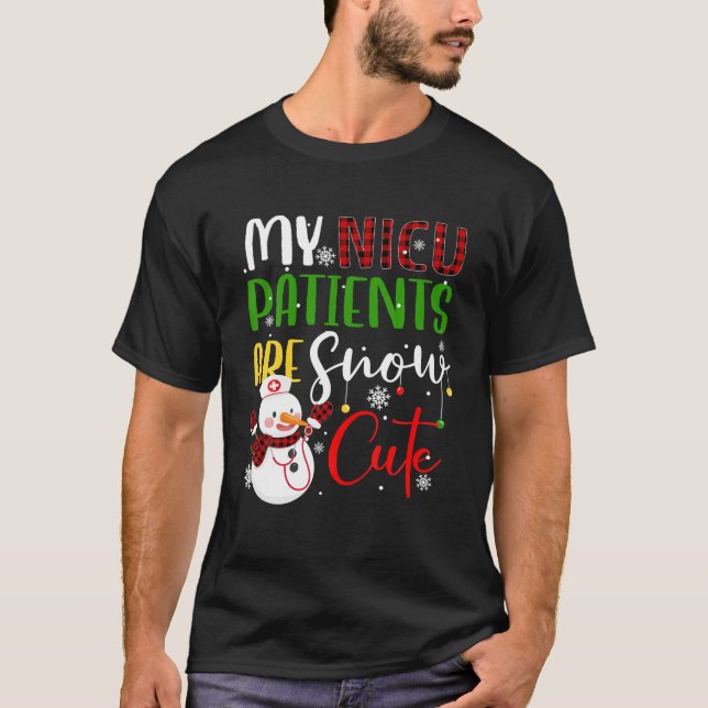 Camiseta NICU Enfermera Cute Nieve Funny Navidades Pajamas  (Anverso)
