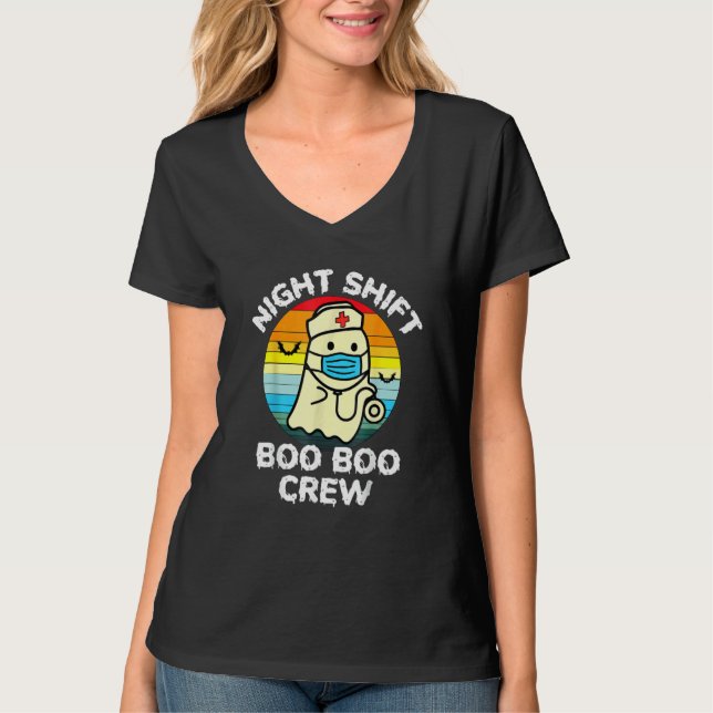 Camiseta Night Shift Nurse Ghost Boo Boo Crew  Halloween (Anverso)