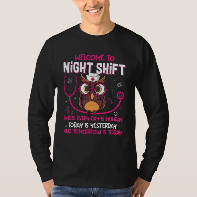 Camiseta Night Shift Nurse Owls   Nursing RN LPN CNA Women (Anverso)
