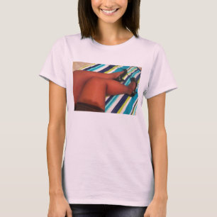 Camiseta Nilo alto en zapatos de bombas brillantes