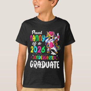Camiseta Niñera orgullosa de un graduado de prekínder de la
