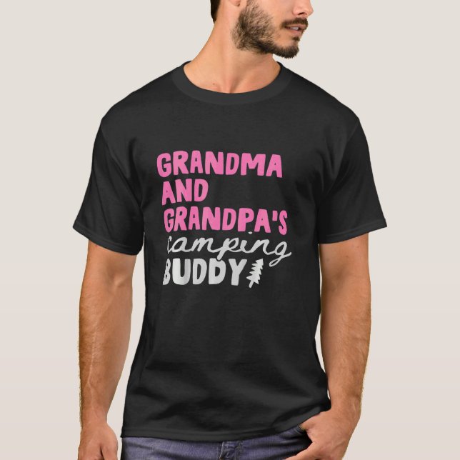 Camiseta Niñez Abuela Y Abuelo Camping Buddy Vac Al Aire Li (Anverso)