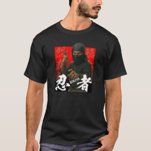Camiseta Ninja en negro con fondo kanji y rojo