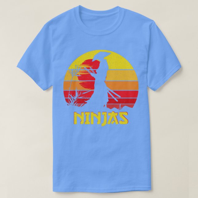 Camiseta Ninja Warrior Retro Vintage (Diseño del anverso)