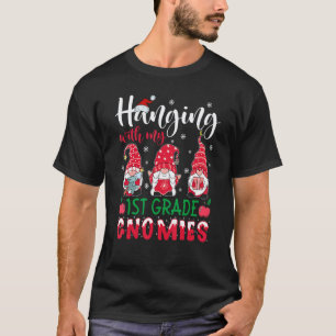 Camiseta Niño colgando con mis Gnomies de primer grado de l