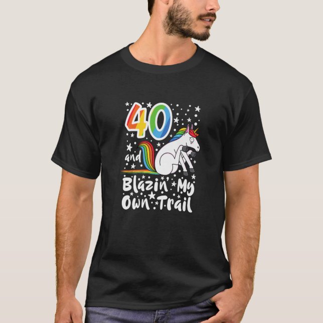 Camiseta Niño De 40 Años, Destrozo Un Camino En El Arcoiris (Anverso)