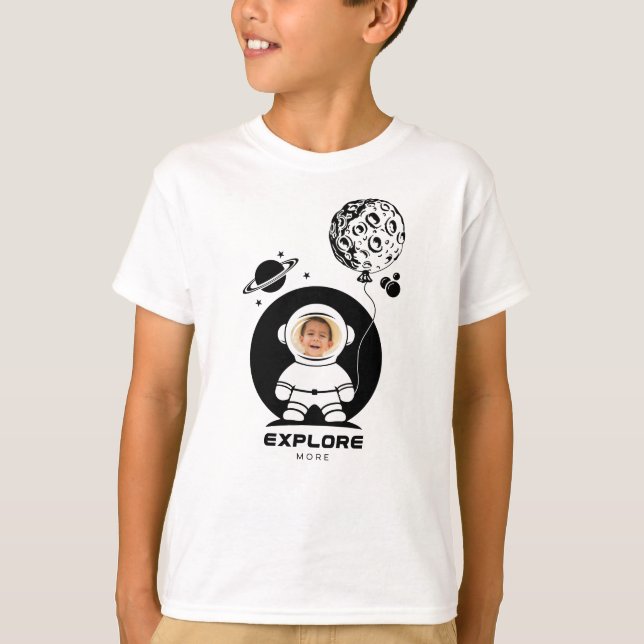 Camiseta Niño divertido explora más foto de Personalizado a (Anverso)