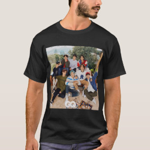 Camiseta Niños abandonados GQ SKZ kpop ot8 bang chan lee kn