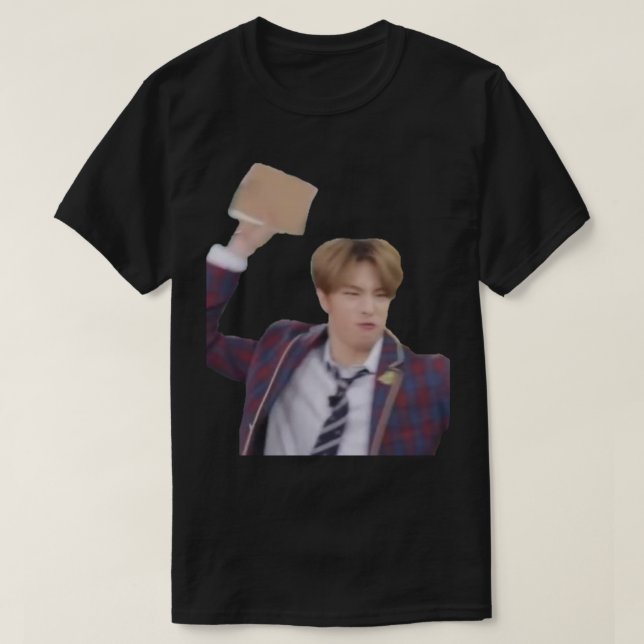 Camiseta Niños abandonados Hyunjin Libro Meme Pegatina.png (Diseño del anverso)