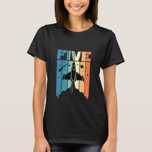 Camiseta Niños astronauta de cohete espacial de 5 años Birt