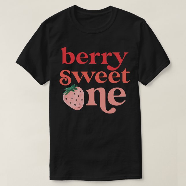 Camiseta Niños Berry Sweet One Strawberry First Birthday Da (Diseño del anverso)