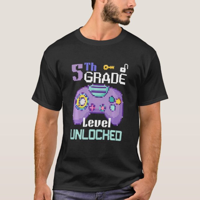 Camiseta Niños de 5º Grado de nivel Videojuego desbloqueado (Anverso)