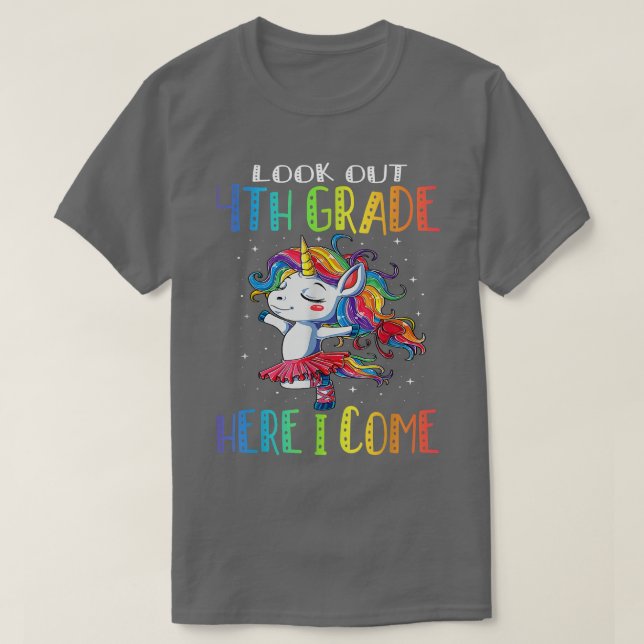 Camiseta Niños De Cuarto Grado Aquí Soy Unicornio  (Diseño del anverso)