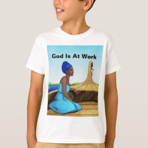 Camiseta Niños, Dios está trabajando