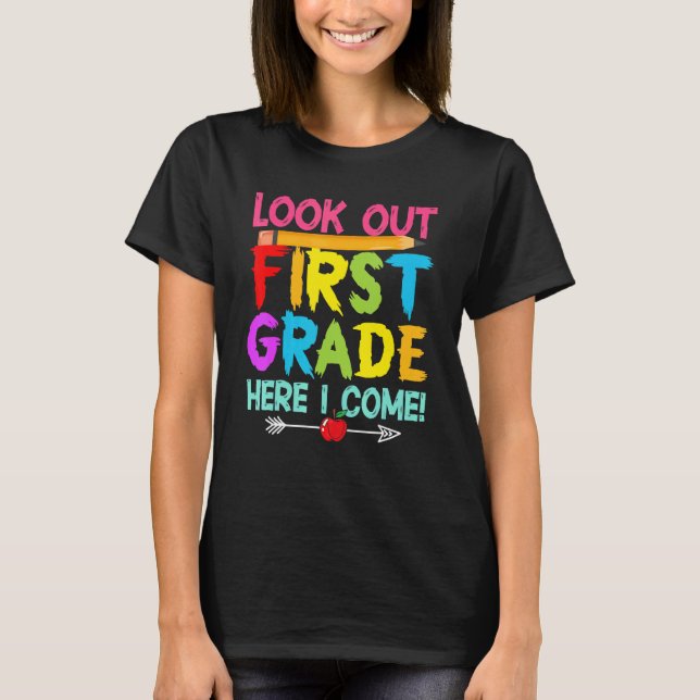 Camiseta Niños Estudiantes Cuidan El Primer Grado Aquí Que  (Anverso)