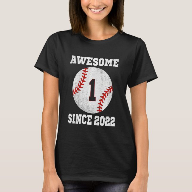 Camiseta Niños Jugador de Béisbol de Primer Cumpleaños de V (Anverso)