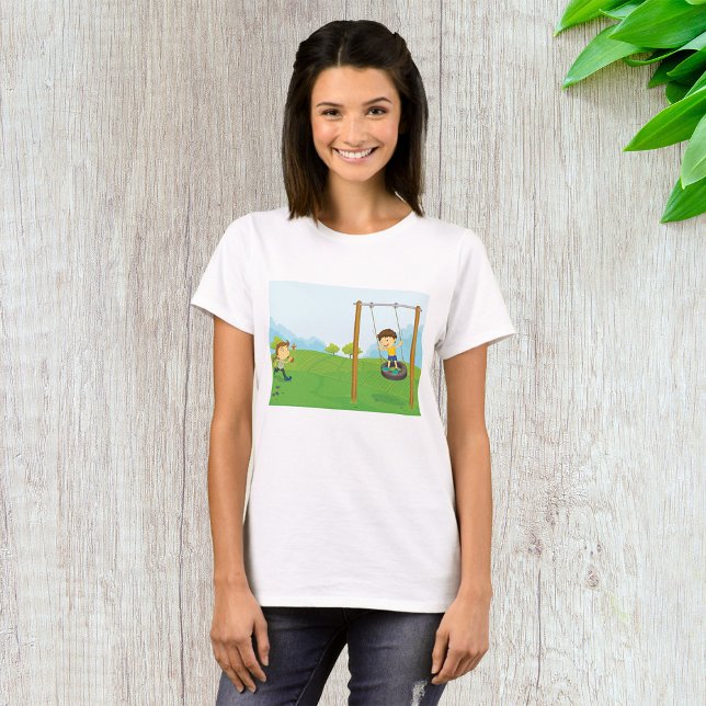 Camiseta Niños jugando en columpio de neumático (Subido por el creador)