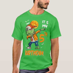 Camiseta Niños niños es mi quinto cumpleaños matando a zomb