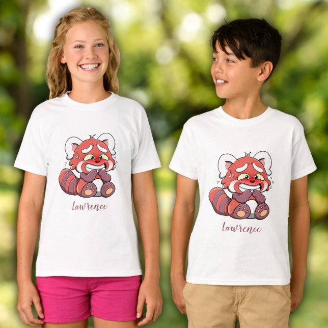 Camiseta Niños personalizados con pandas rojas vergonzosos (Cute Embarrassed Red Panda Personalized Kids T-Shirt)